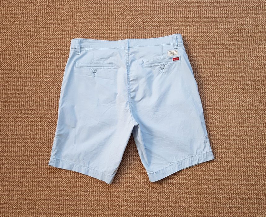 Levi's шорти бермуди чіноси оригінал W34 L блакитні