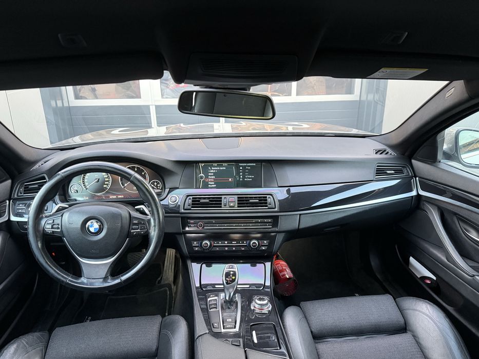 Bmw 530d 3.0 D  204 KM 2011