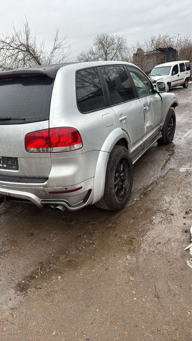 Двері праві передні задні ліві фольцваген туарег 7l