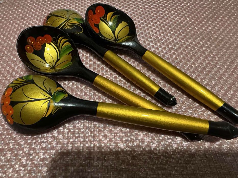 Ложка деревянная. Хохлома