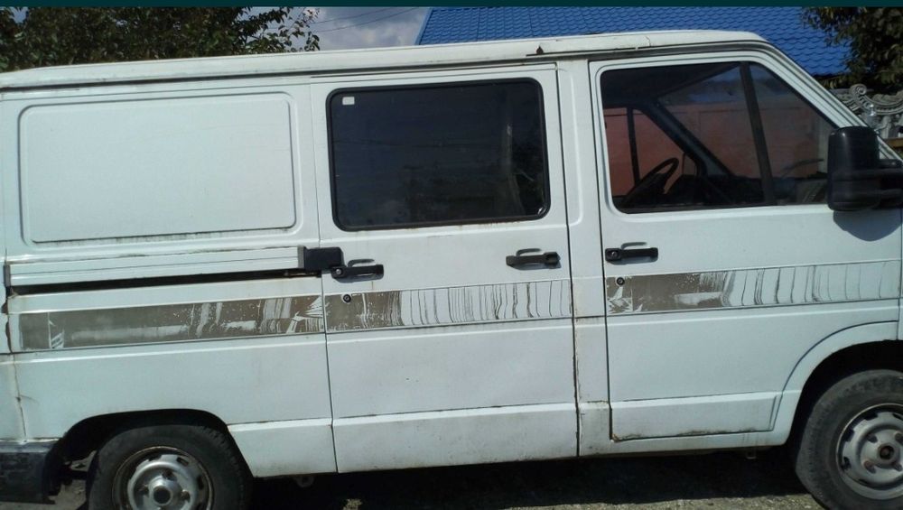 Запчастини для Рено трафік