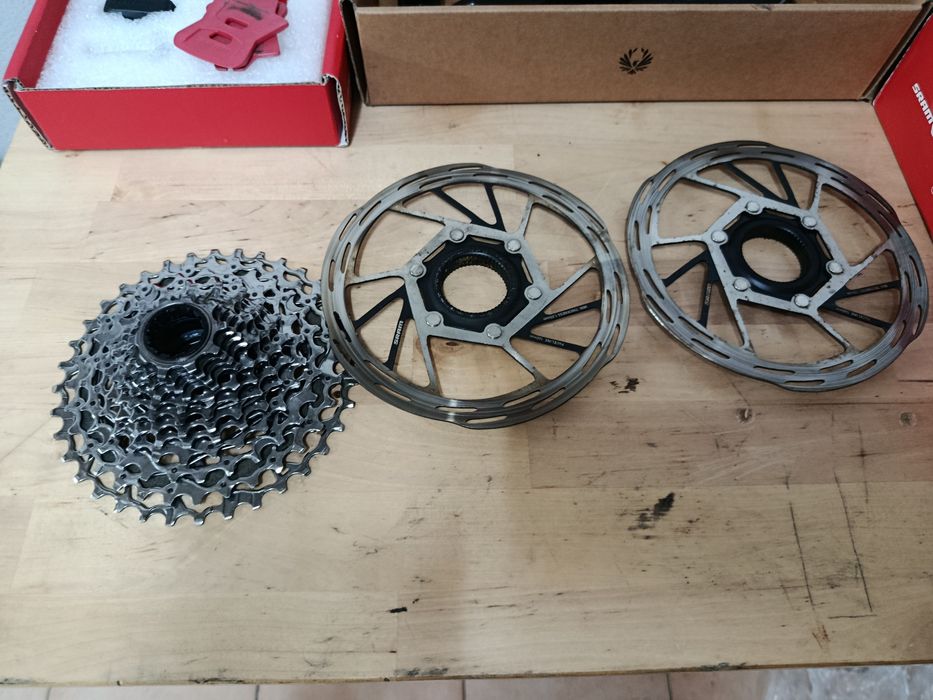 Transmissão sram rival 12v eletrônico
