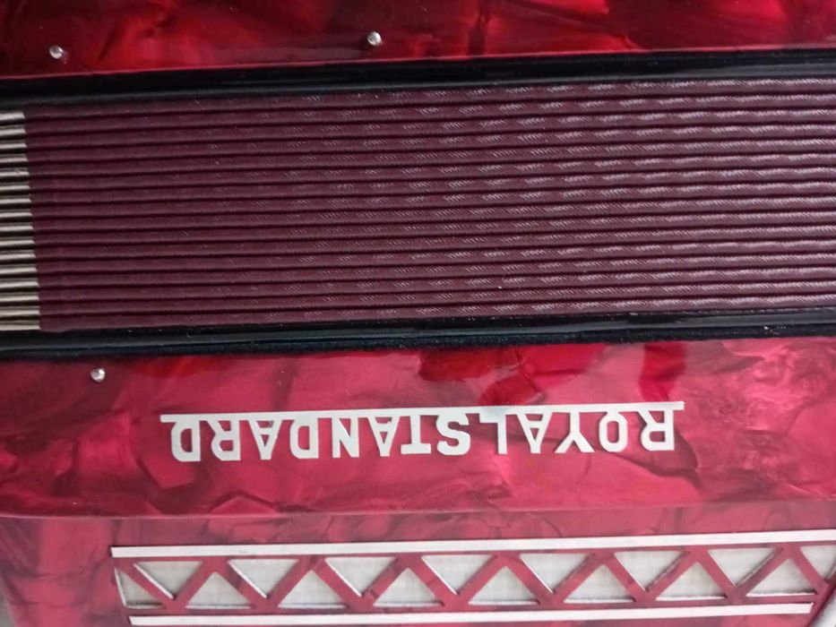 Akordeon Royal Standard Montana
