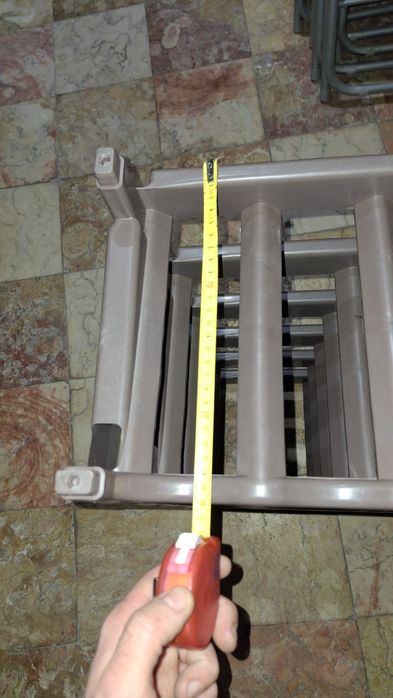 Garrafeira de plástico