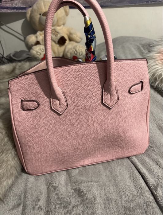 Жіноча сумка рожева в стилі Birkin з хусткою та ремінцем