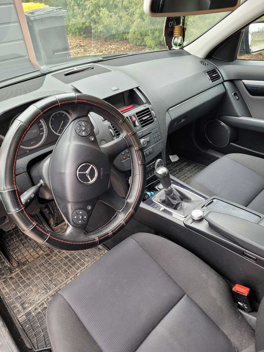 Mercedes-Benz w204 c klasa
