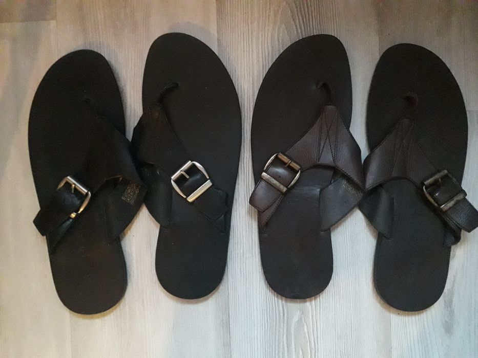 Dois pares de chinelos Novos cabedal originais energy