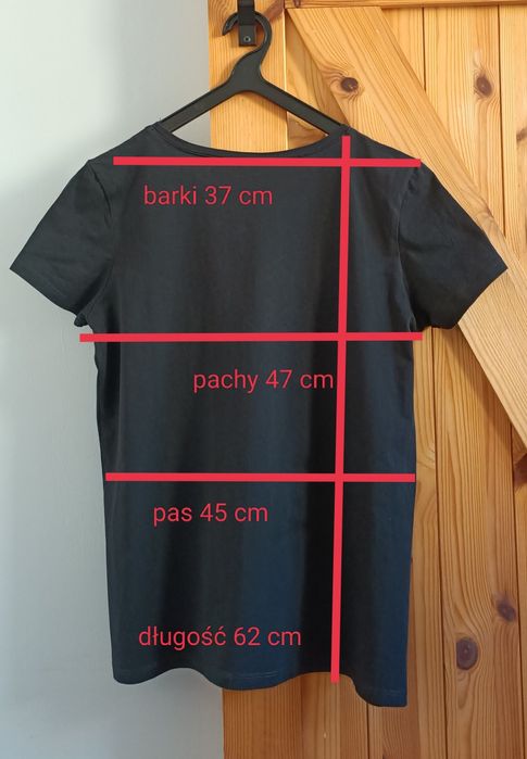 T-shirt damski z haftem