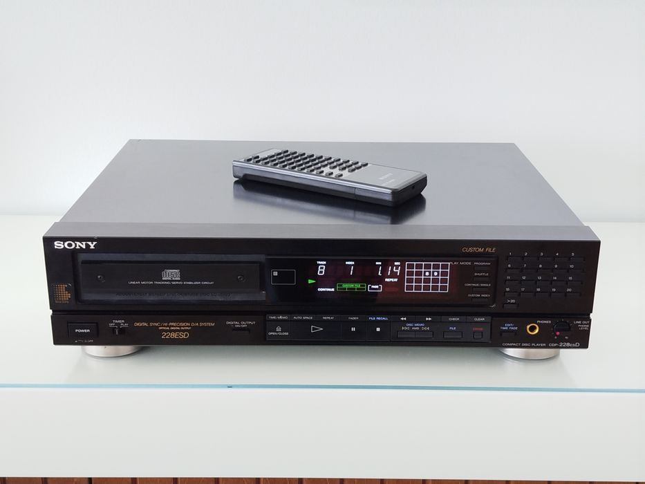 Leitor de CD Sony CDP-228ESD