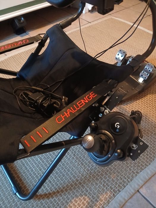 Logitech g920 + shifter e playseat challenge