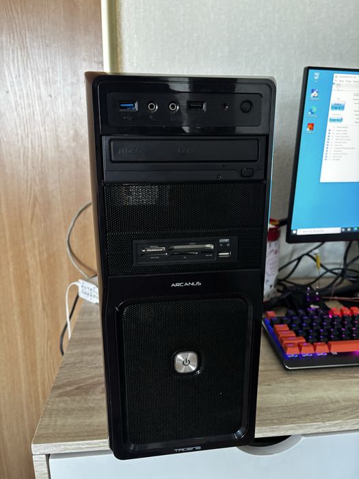 Komputer stacjonarny PC | i3-7100 | GTX 1050 Ti 4GB | 8GB RAM | 120 gb ssd
