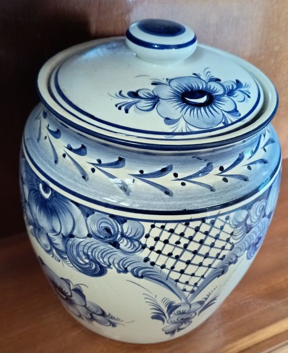 Pote cerâmica Faria e Bento