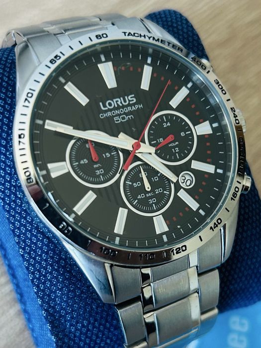 LORUS cronografo nunca usado