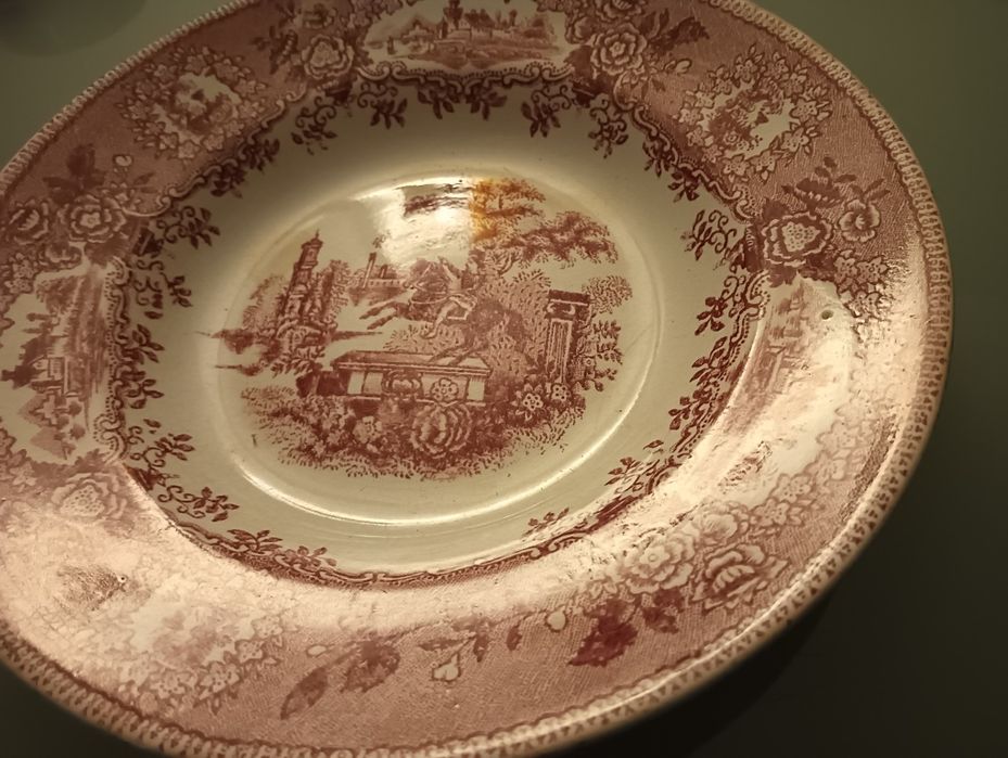 Porcelana Antiga Rara Prato fundo  4 KI Estátua GILMAN & Cta  SACAVÉM*