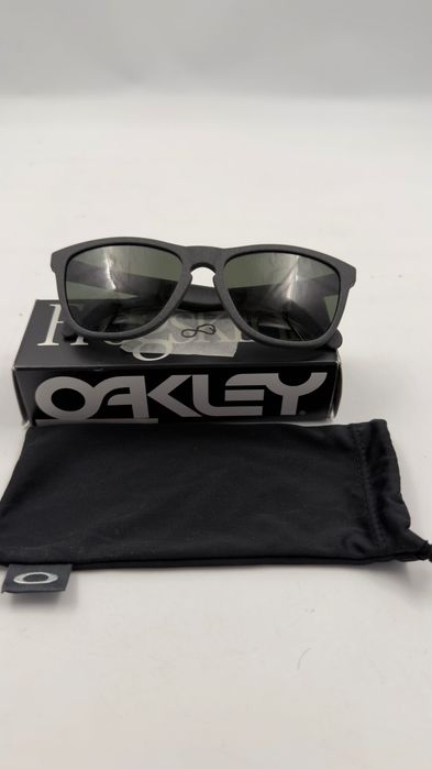 Nowe Okulary Oakley Frogskins