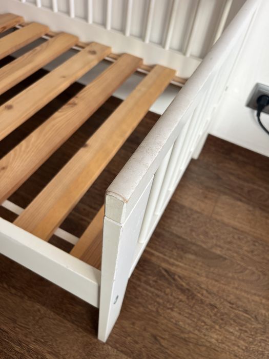 Cama criança 165x75cm, estrado, colchão, lencóis