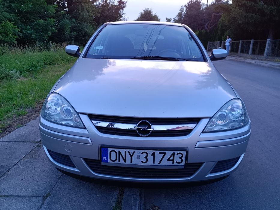 Opel Corsa 1.0 2005r, klima el.szyby,el.lusterka, 4x airbag