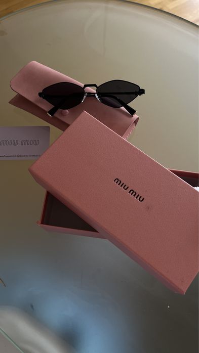 okulary miu miu czarne