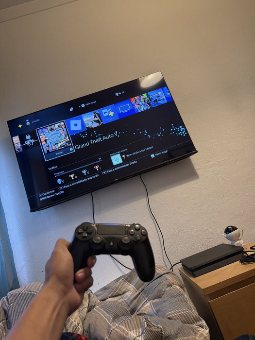 Vende-se combo play game.