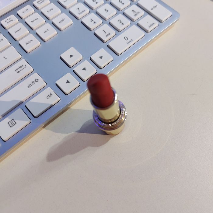pomadka do ust szminka guerlain rouge g 775 velvet db+