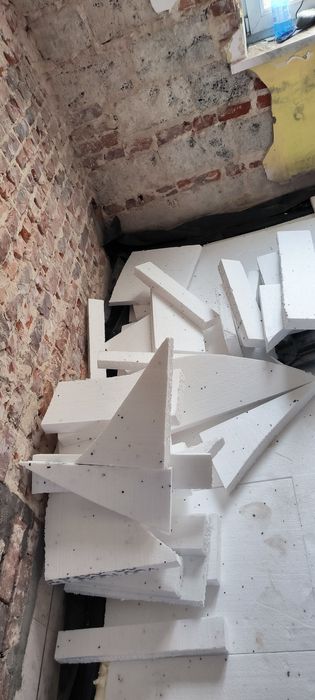 Styropian budowlany na granulat