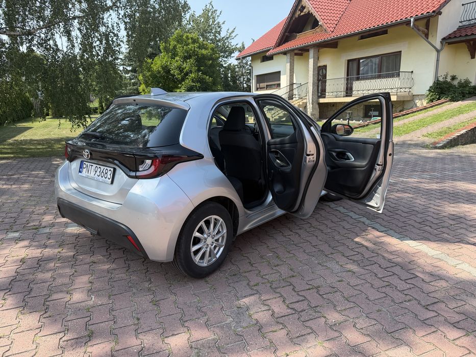 Toyota Yaris MY 22