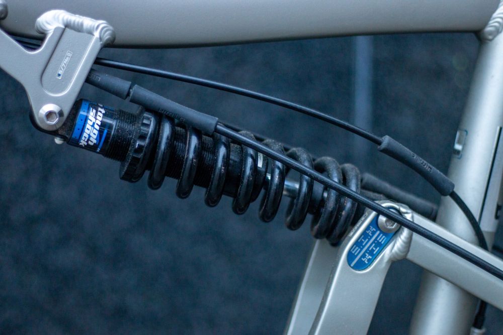 Bicicleta Rockrider 6.3 + luzes e campainha