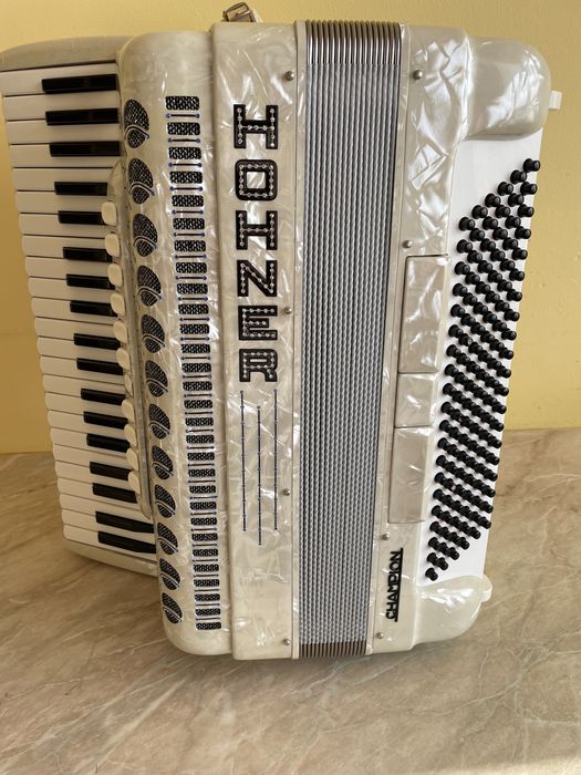 Akordeon Hohner Champion jak nowy!!
