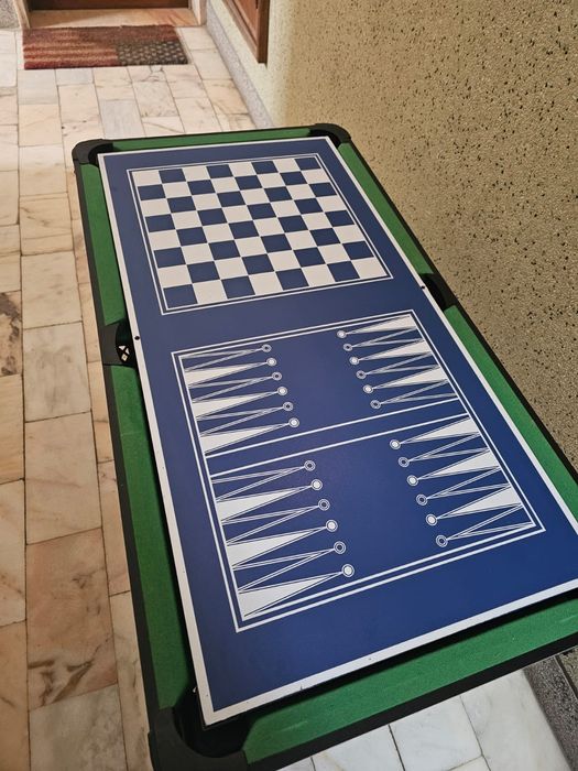 Mesa matrecos e outros jogos