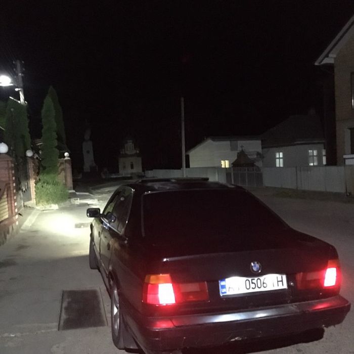 Bmw e34 м50б25.