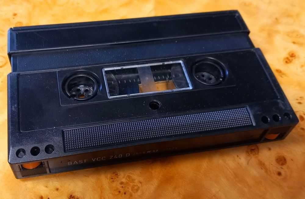 Kaseta Video 2000 - unikat kolekcjonerski