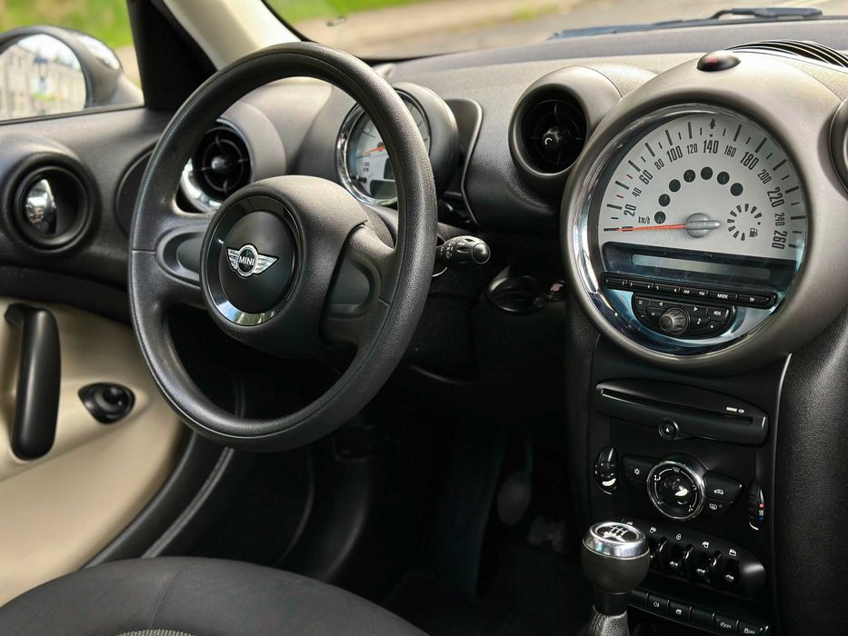 Mini Cooper Countryman  od 404 zl/mc