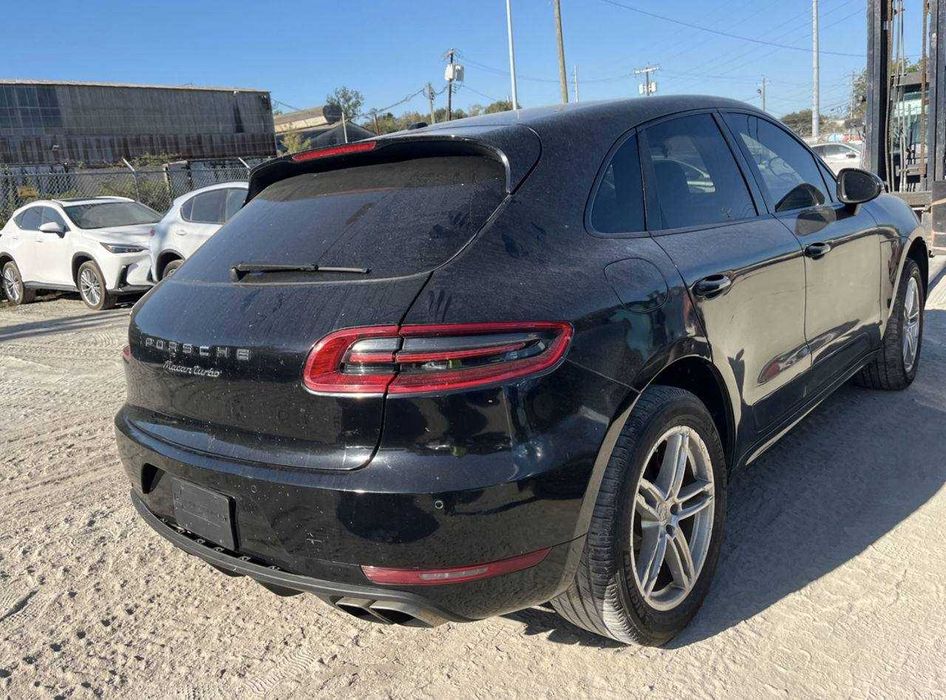 Авторазборка Porsche macan запчасти порш шрот детали разборка макан
