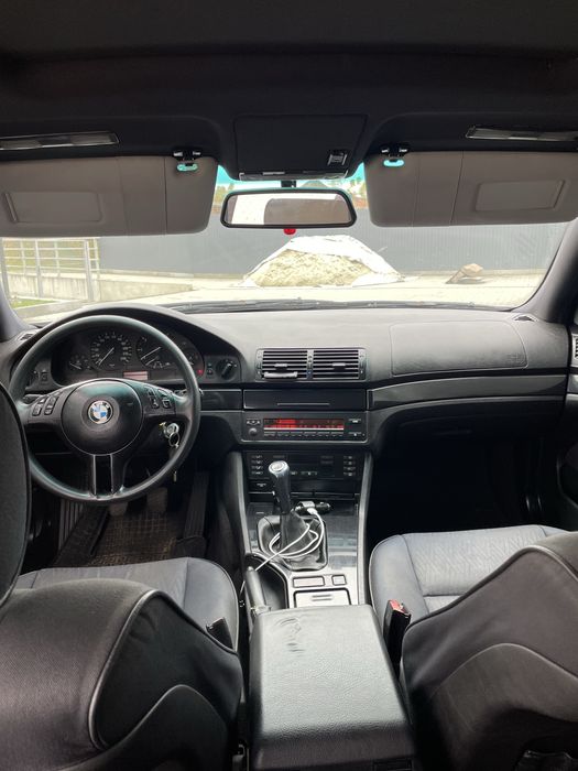 Продам BMW E39 520D