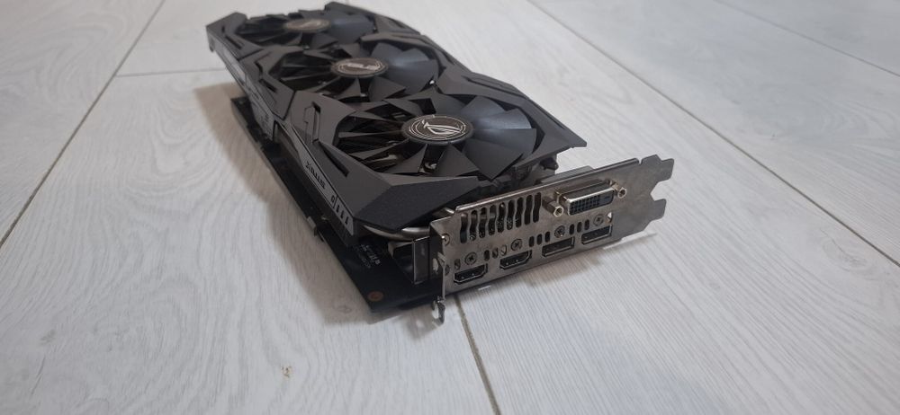 Asus rog strix rx 580 8gb шикарний стан