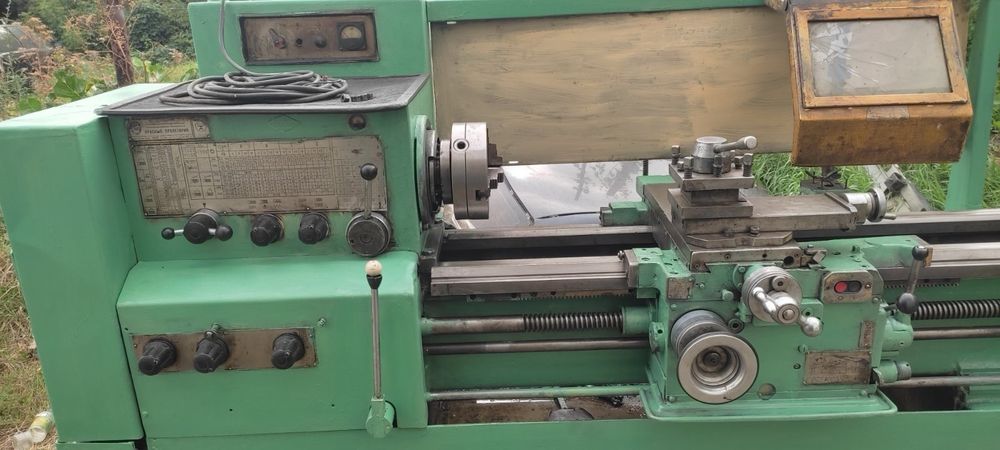 Токарний станок 16К20