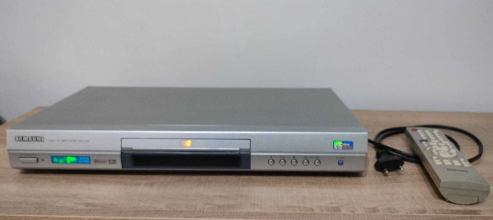 Leitor de DVD/CD/MP3 Samsung E-232