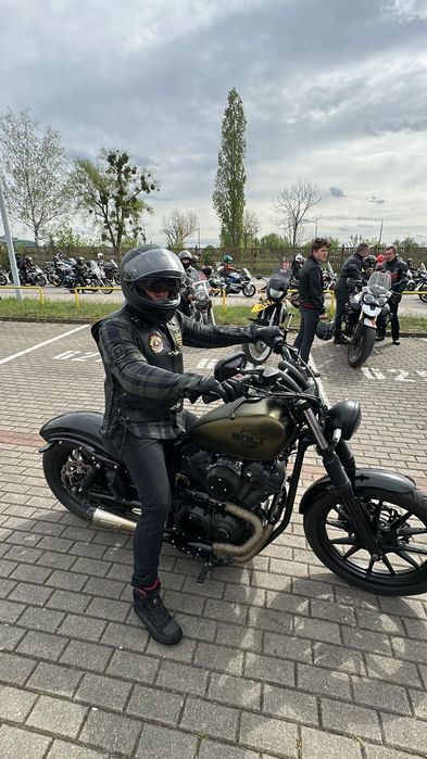 Yamaha xvs bolt 950