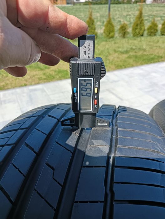 235.50.18 Hankook Ventus S1 evo3 SUV EXSTRA LOAD