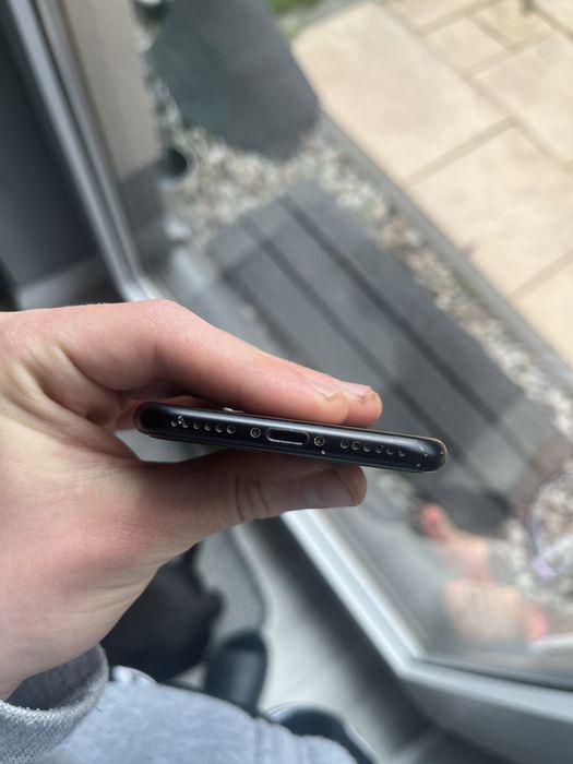 Telefon iphone 7
