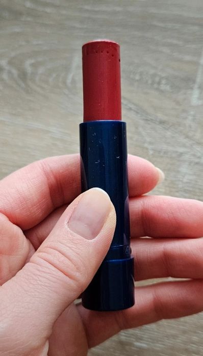 Pomadka do ust Nivea Red