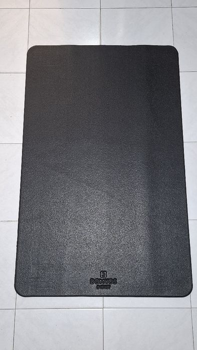 Tapete proteção para bicicleta estática 100 x 70cm marca Domyos