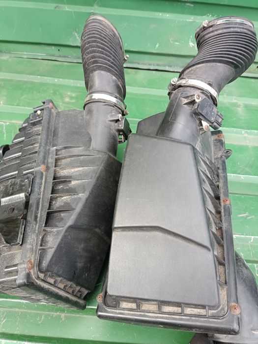 Корпус повітряного фільтра Land Rover Sport 2010-2013 ,5.0бенз за шт