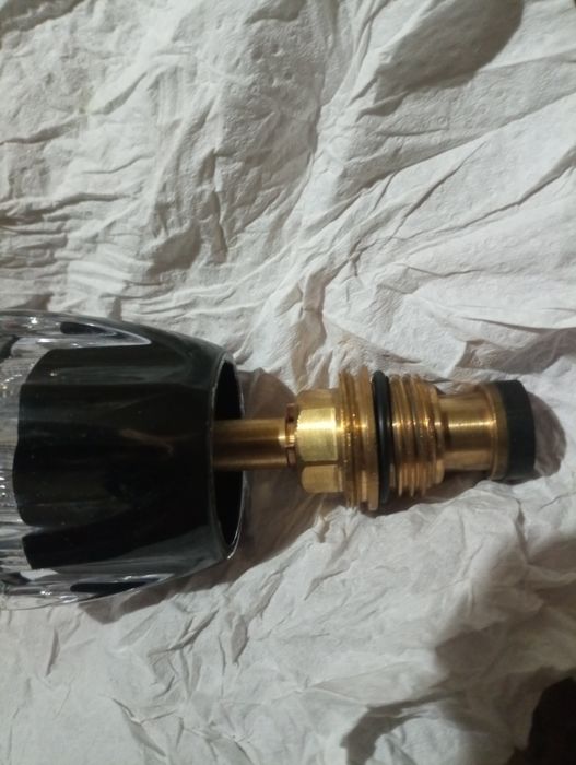 Torneira de banheira de água quente nova nunca usada