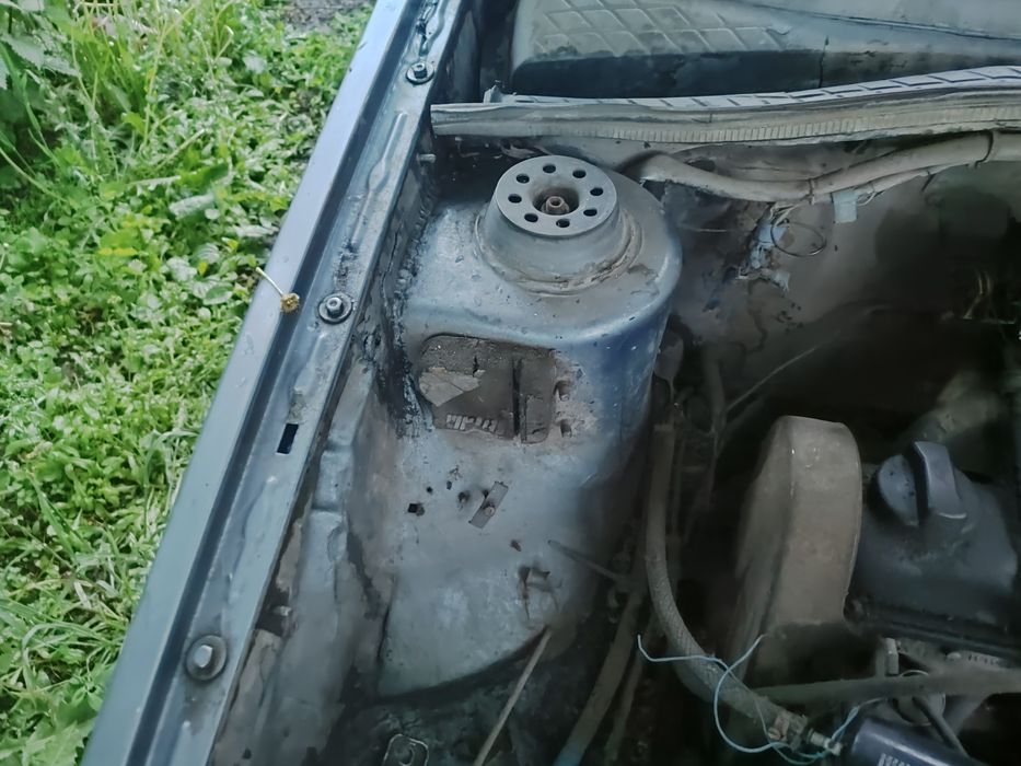 Фольксваген гольф 2 1,6 бензин
