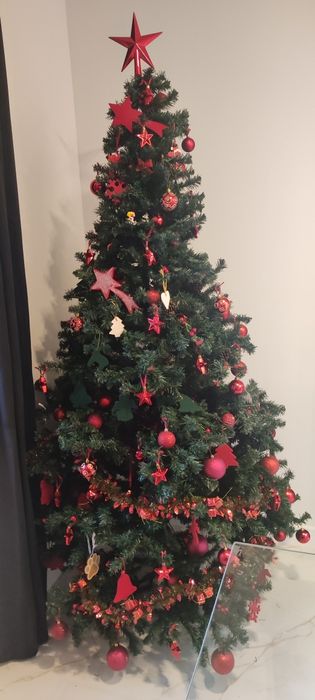 Árvore de natal tudo incluído de 2 metros de altura