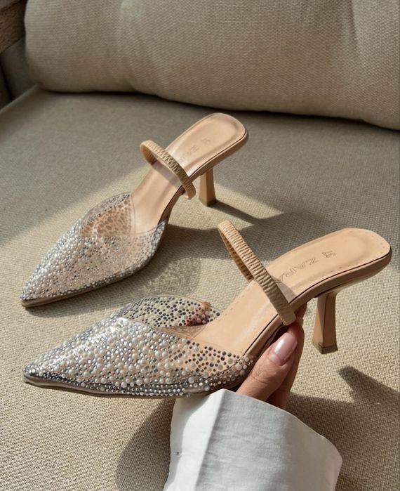 Zara туфли,босоніжки, взуття жіноче,плаття випуск,туфлі,босоніжки жіно