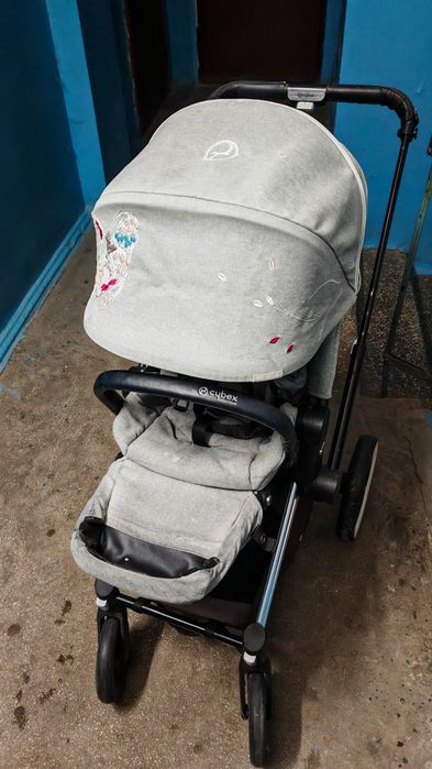 Продам коляску Cybex Prime