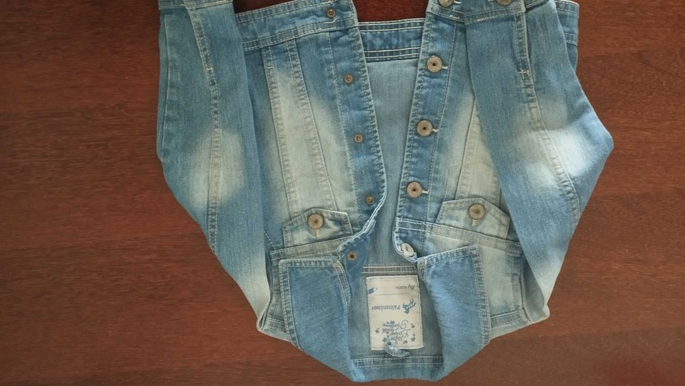 Pack de 74 peças de vestuário para criança 2 a 3 anos