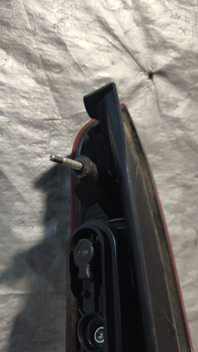 Lampa Prawy Tył 02R00F Ford C-Max 2003R